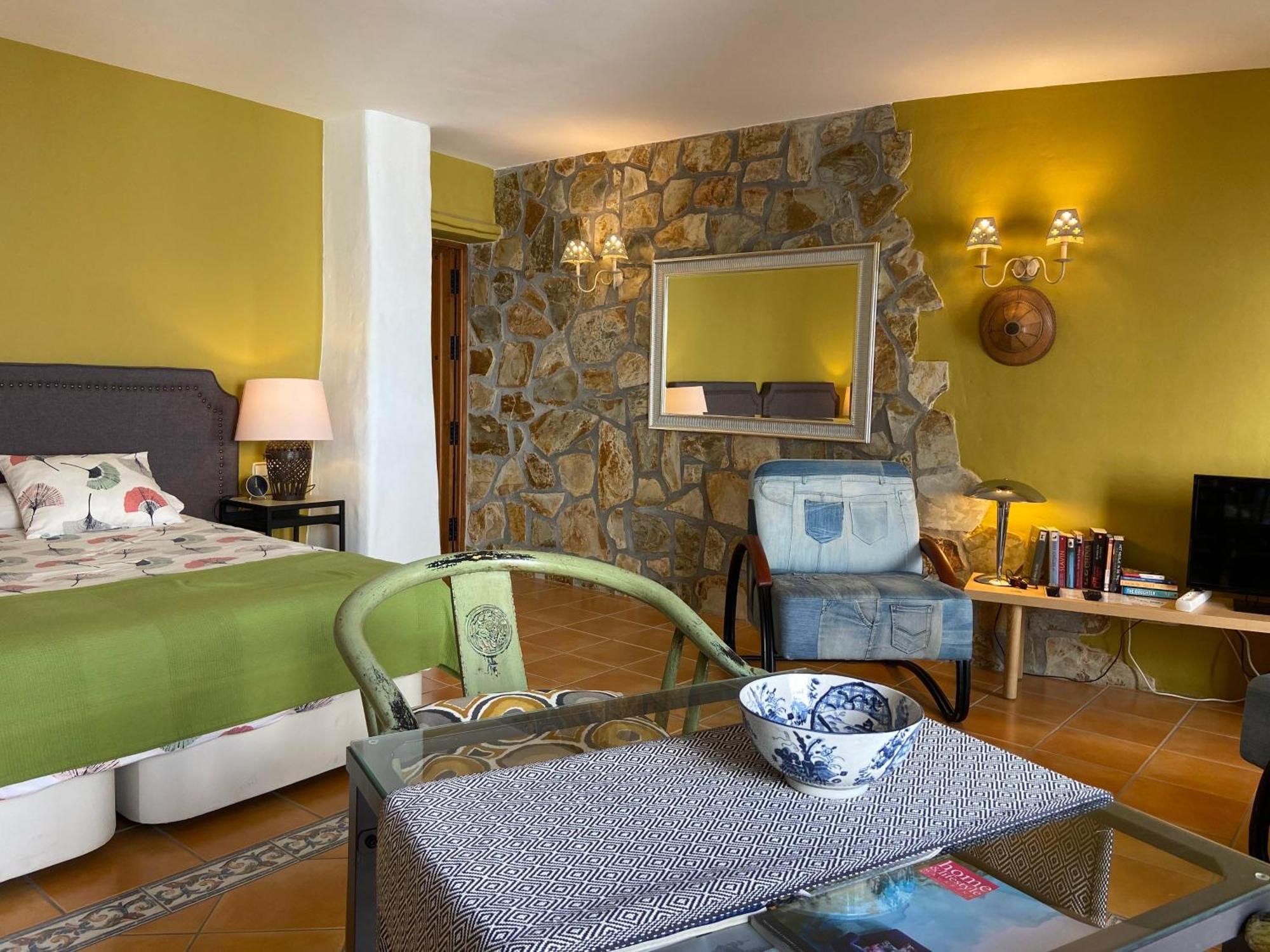 Competa Suites * Cómpeta